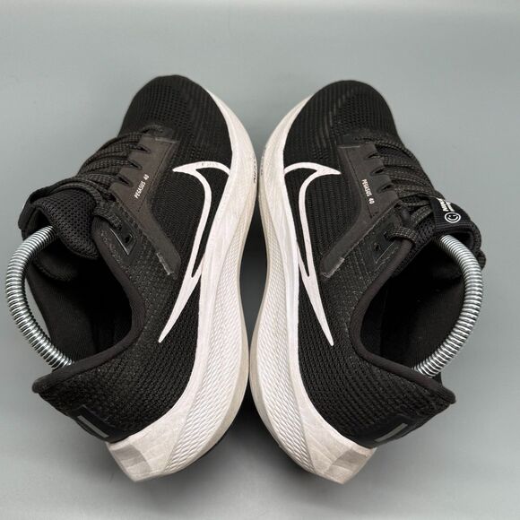 Nike Air Zoom Pegasus 40 Women's 9 Black White Athletic Running Sneakers Low Top - Picture 7 of 10